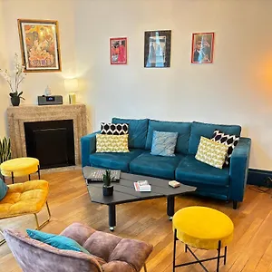 Apartment Signature Art Deco